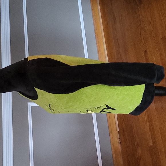 Grinch Naughty Sweatshirt Size Medium - Picture 3 of 10